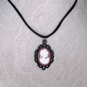 Handmade Vintage Style Cameo Pendant Necklace